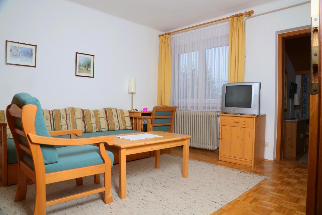Gasthof Engelhof Gmunden Bilik gambar